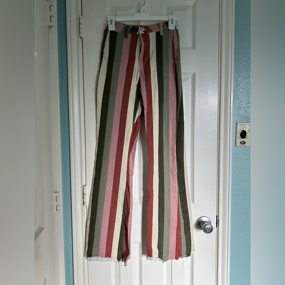 Valentina High Rise Flare Mauve Multi Striped Raw Hem Jeans size 5/27 - Picture 1 of 8